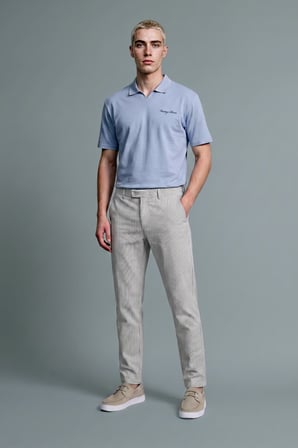 DeFacto Boxy Fit Düğmesiz Göğsü Baskılı Kısa Kollu Polo Tişört H8426AX26AUBE789