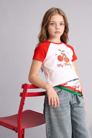 DeFacto My Melody Fıtted Bisiklet Yaka Ribana Kısa Kollu Tişört Kız Çocuk H3479A826HSWT34