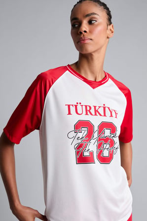 Oversıze Bisiklet Yaka Dijital Baskılı Baskılı Sporcu Tül Kısa Kollu Tişört