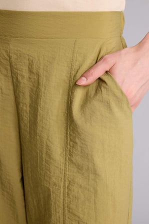 DeFacto Regular Fıt Paraşüt Pantolon H1950AX26SMKH485