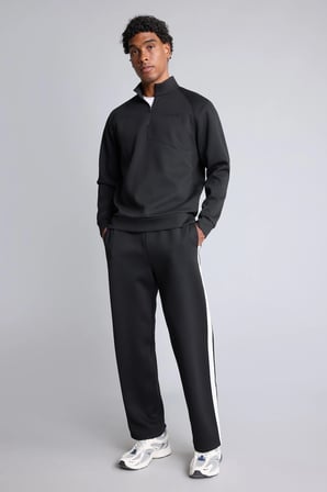Defacto H8164AXBK81 Siyah Relax Fit Şerit Detaylı Dalgıç Kumaş Jogger Eşofman Altı