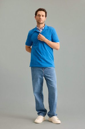 %100 Pamuk Slim Fit Dar Kesim Polo Yaka Nakışlı Kısa Kollu Tişört