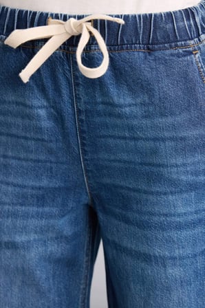 DeFacto Wıde Leg Yüksek Bel Geniş Paça Uzun Yumuşak Jean Pantolon H3520AX26SMNM28