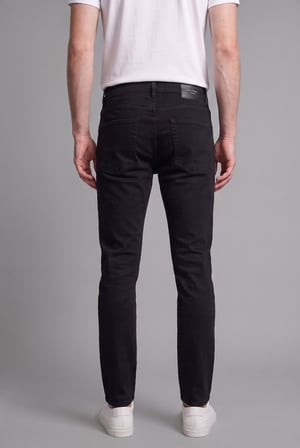 DeFacto Pedro Slim Fit Dar Kalıp Normal Bel Dar Paça Siyah Jean Pantolon R8788AZ26AUNM40