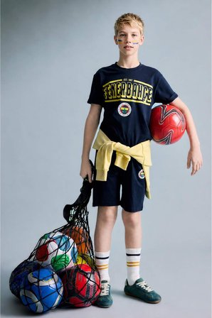 DeFacto %100 Pamuk Fenerbahçe Kısa Kollu Pijama Üst Şort Pijama Alt 2'li Pijama Takımı Erkek Çocuk H7578A826HSIN42