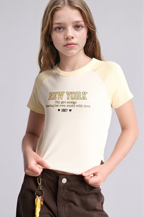 DeFacto Regular Fit Bisiklet Yaka Reglan Kol Baskılı Kız Çocuk Tişört I6161A826SMER99