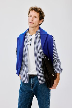 DeFacto Regular Fit Klasik Yaka Kareli Poplin Uzun Kollu Gömlek H4805AX26AUIN59