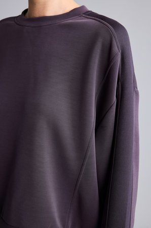 DeFacto Ultra Yumuşak Oversize Bisiklet Yaka Dikiş Detaylı Modal Sporcu Basic Sweatshirt H4536AX26AUPR467