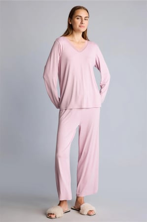Regular Fit V Yaka Uzun Kollu Üst Geniş Kesim Alt Pijama Takımı