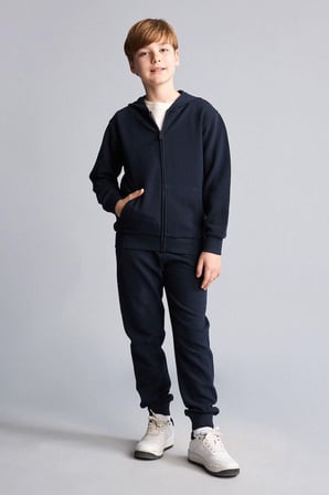 DeFacto Kapüşonlu Basic Fermuarlı Cepli Sweatshirt Hırka Erkek Çocuk H2847A826AUNV253