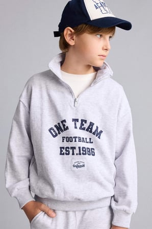 DeFacto Regular Fıt Dik Yaka Baskılı Sweatshirt Erkek Çocuk H9892A826AUGR400