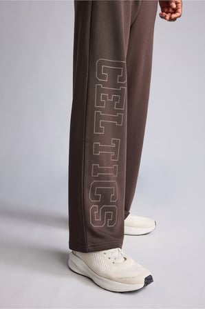 NBA Boston Celtics Baggy Fit Şerit Detaylı Baskılı Jogger