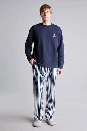 %100 Pamuk Regular Fit Bisiklet Yaka Uzun Kollu Baskılı Üst Çizgili Alt Pijama Takımı