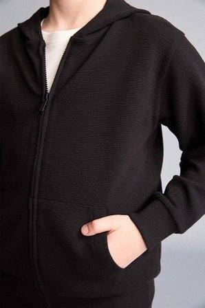 DeFacto Kapüşonlu Basic Fermuarlı Cepli Sweatshirt Hırka Erkek Çocuk H2847A826AUBK81