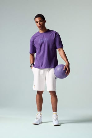 DeFacto NBA Los Angeles Lakers Standart Fıt Elastik Bel Geniş Paça Sporcu Şort G0919AX26SMER105