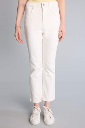 DeFacto Crop Flare Fıt Yüksek Bel Paça Ucu Kesik Bilek Boy Jean Pantolon H5368AX26SMWT1