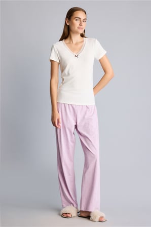 Regular Fit V Yaka Kısa Kollu Dantel Detaylı Üst Esnek Belli Alt Ribana Pijama Takımı