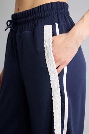 DeFacto Straıght Fıt Cepli Standart Paça Standart Boy Skuba Dalgıç Kumaş Pantolon H7722AX26SMIN275