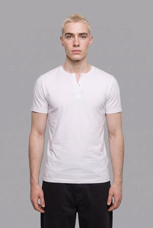 DeFacto Slim Fit Waffle Dokulu Henley Yaka Kısa Kollu Basic Tişört I5881AX26HSWT34