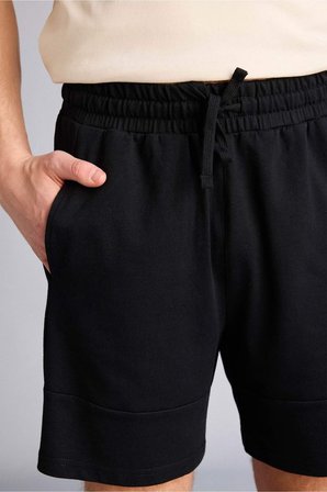 DeFacto Slim Fit Dar Paça Basic Şort B8674AX26SMBK81
