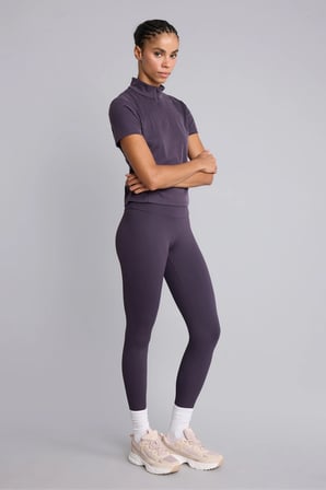 Standart Fit Yarım Fermuarlı Dik Yaka Sporcu Kısa Kollu Basic Tişört