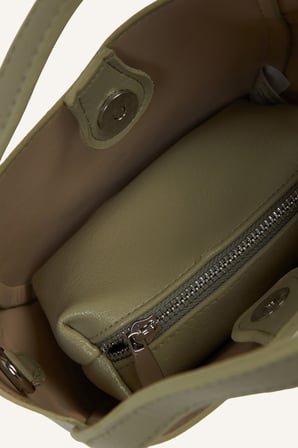 Metal Toka Detaylı Kısa Saplı Mini Kadın Çantası