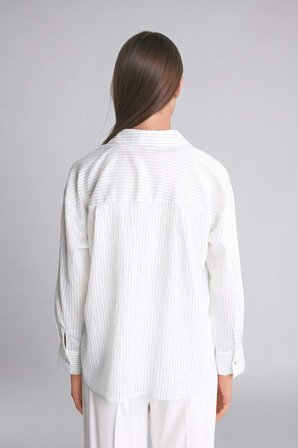 DeFacto Relax Fıt Çiçek Motifli Uzun Kollu Beyaz Gömlek G9132AX26SPWT32