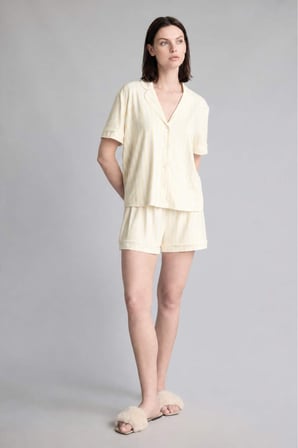 DeFacto Ultra Yumuşak Regular Fıt Kısa Kollu 2'li Softshell Açık Sarı Pijama Takımı H7001AX26AUYL83