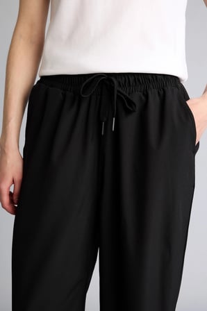 Defacto A2437AXBK81 Siyah Standart Fıt Çift Cepli Jogger Paça Uzun Dokuma Sporcu Pantolon