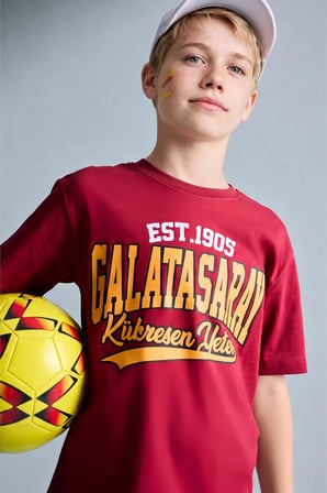 DeFacto %100 Pamuk Galatasaray Kısa Kollu Pijama Üstü Şort Pijama Alt 2'li Pijama Takımı Erkek Çocuk H7340A826HSRD119