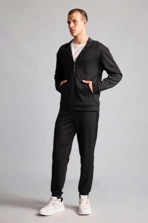 DeFacto Ultra Yumuşak Slim Fit Standart Paça Skuba Dalgıç Kumaş Jogger Eşofman Altı Z9112AZ26AUBK81