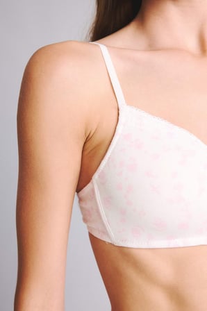 Çiçekli Dantel Detaylı Penye Kaplı Pedli Balensiz Tişört Açık Pembe Bra