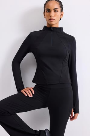 Defacto H5210AXBK81 Siyah Slim Fit Esnek Kumaş Dik Yaka Yarım Fermuarlı Sporcu Uzun Kollu Basic Tişört