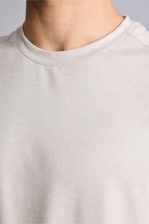 Standart Fıt Bisiklet Yaka Sporcu Kısa Kollu Tişört