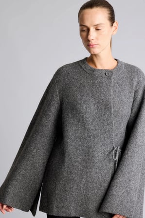 Relaxed Fit Bisiklet Yaka Geniş Kollu Bağcıklı Yün Karışımlı Triko Basic Kazak