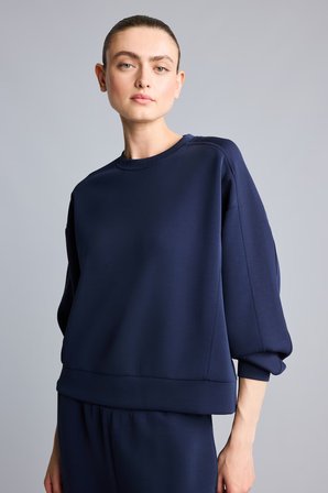 DeFacto Ultra Yumuşak Oversize Bisiklet Yaka Dikiş Detaylı Modal Sporcu Basic Sweatshirt H4536AX26AUIN187