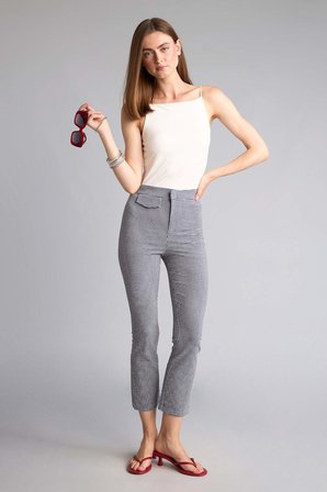 DeFacto Keten Karışımlı Normal Bel Crop Fit Krinkıl Kareli Lacivert Kapri H5927AX26SMNV241