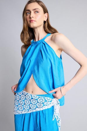 Regular Fıt Halter Yaka Modal Kolsuz Bluz