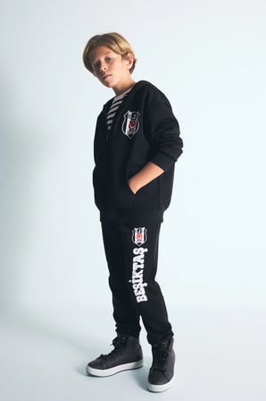 Beşiktaş Kapüşonlu Kalın Sweatshirt Kumaşı Hırka Erkek Çocuk