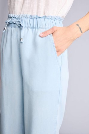 DeFacto Pull On Culotte Yüksek Beli Lastikli Akışkan Kumaş Yıkamalı Pantolon D8240AX26HSNM85