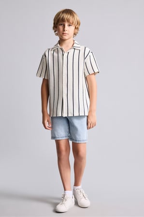 DeFacto Regular Fit Apaş Yaka Dikey Çizgili Dokulu Kısa Kollu Erkek Çocuk Gömlek I6248A826HSER105