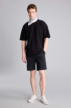 Pamuklu Nefes Alabilen Oversize Tişört