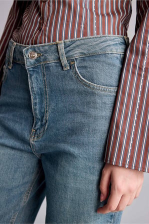 DeFacto Comfort Straıght Normal Bel Bilek Boy Jean Yıkamalı Pantolon G8878AX26AUNM28