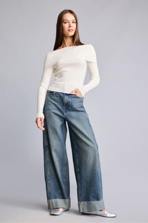 Fitted Omzu Açık Katlamalı Yakalı Fitilli Triko Basic Kazak