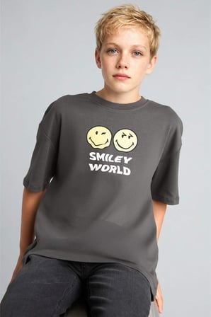 Smiley World Oversıze Bisiklet Yaka Kısa Kollu Tişört Erkek Çocuk