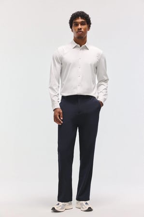 Slim Fit Klasik Yaka Uzun Kollu Gömlek
