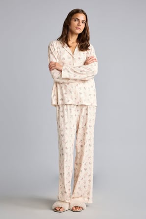 Regular Fit Çiçekli Uzun Kollu Üst Geniş Kesim Alt 2'li Pijama Takım