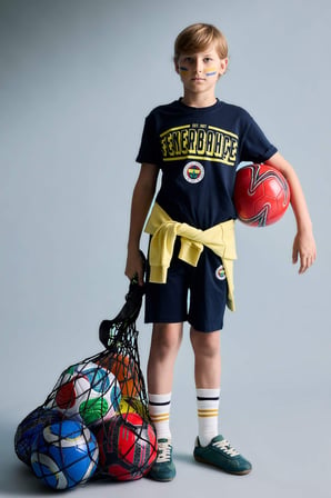 Fenerbahçe Kısa Kollu Pijama 
Üst Şort Pijama Alt 2'li Pijama Takımı Erkek Çocuk