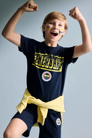 Fenerbahçe Kısa Kollu Pijama 
Üst Şort Pijama Alt 2'li Pijama Takımı Erkek Çocuk