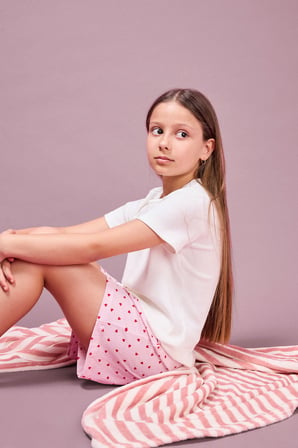 DeFacto Regular Fıt Fitilli Kaşkorse Şort Tişört 2'li Pijama Takımı Kız Çocuk H5705A826SMER233